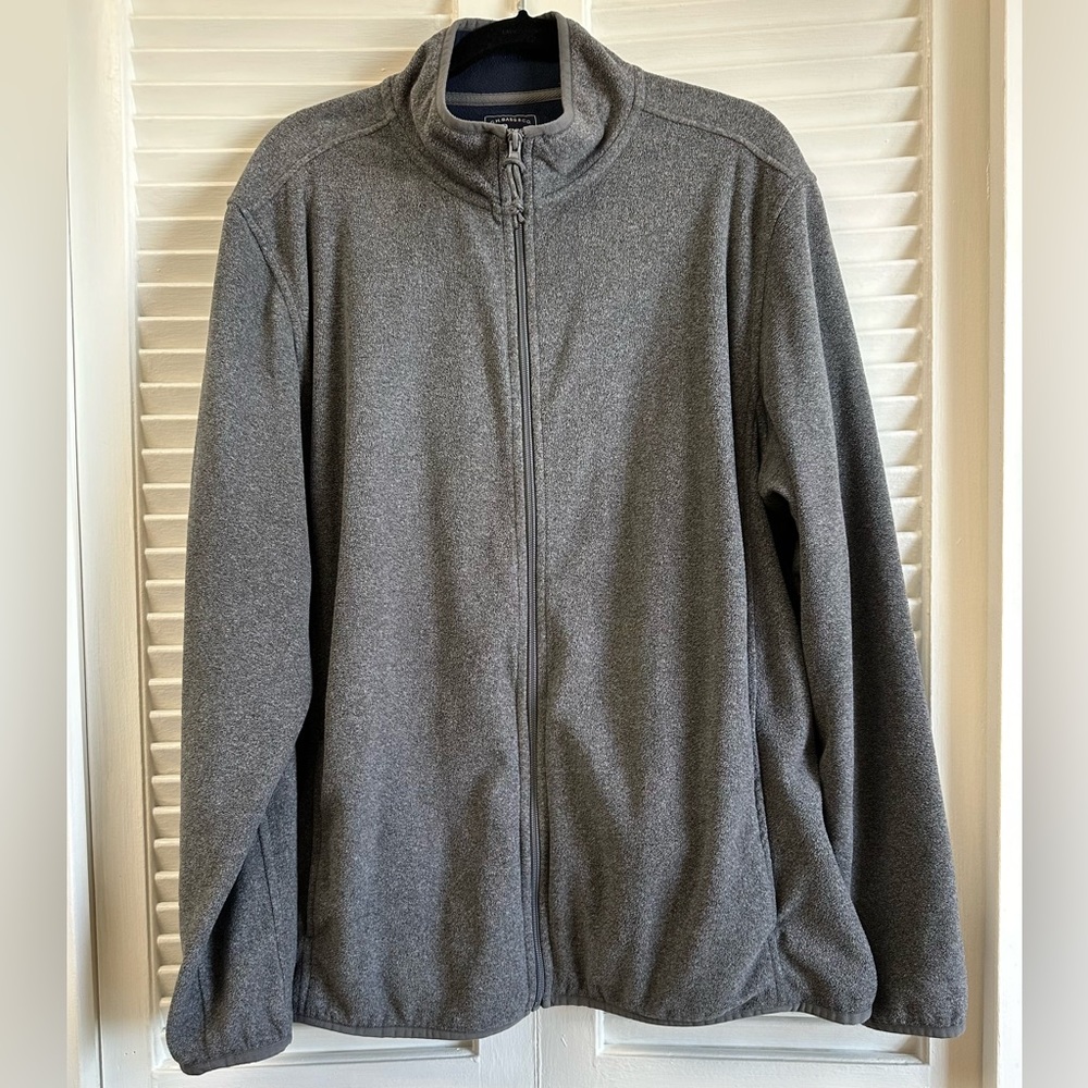 BASS- FLEECE JACKET GREY FULL ZIP .Size XL
